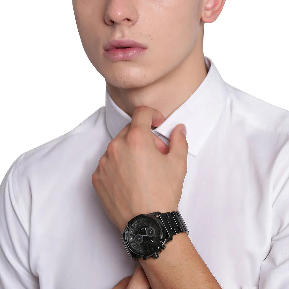 Montre homme Diesel Master Chief à cadran noir – DZ4180