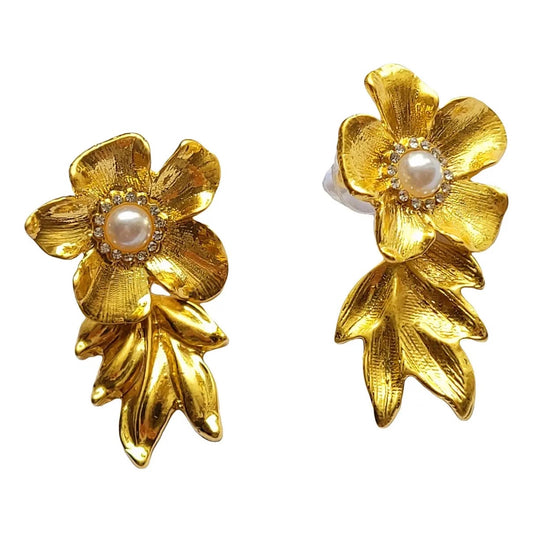 Boucles d’oreilles florales dorées – CXL by Christian Lacroix